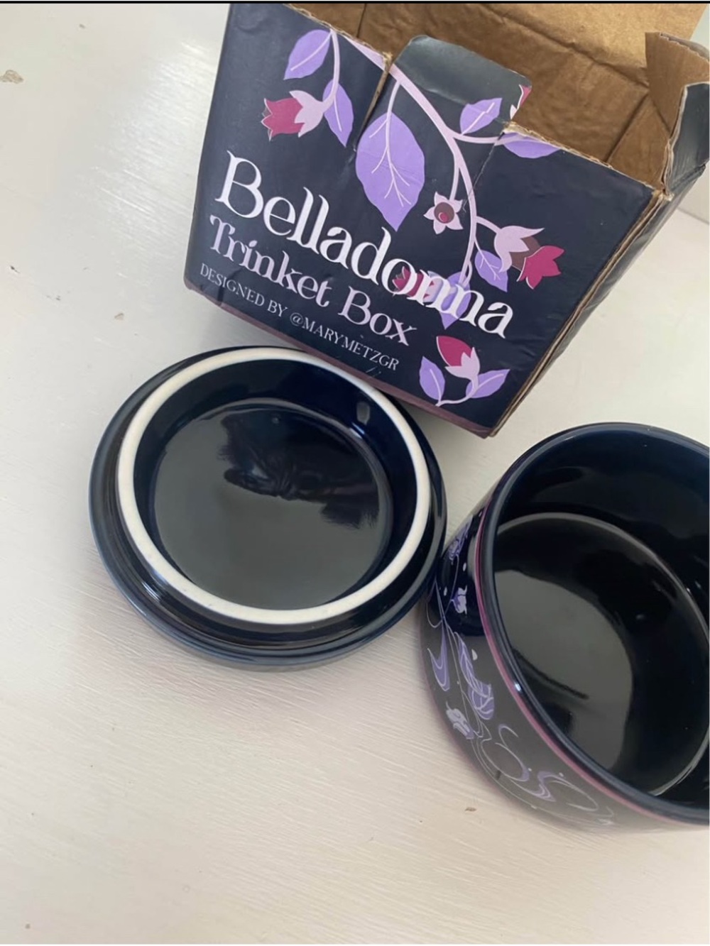 Adonna Black Ceramic Trinket Box